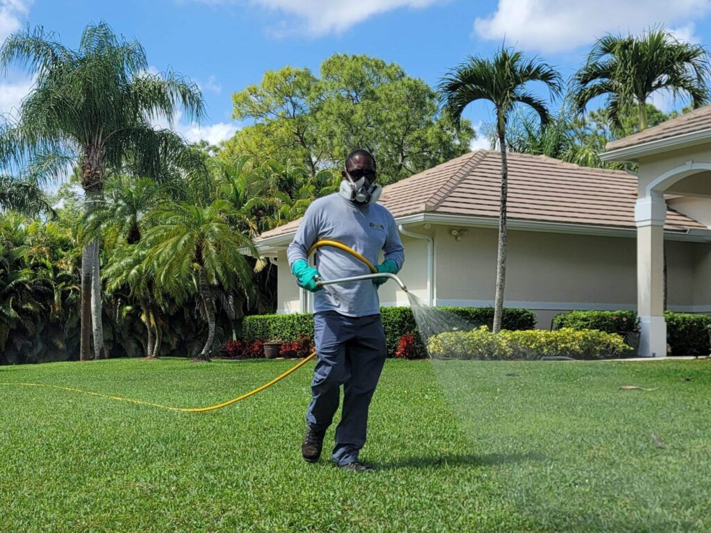 Lawn Service Experts-Hardscape Contractors of Port St. Lucie