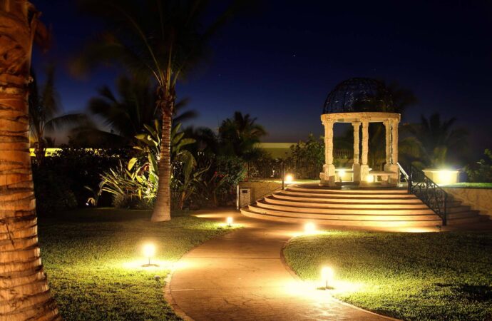 Path and Garden lighting Services-Hardscape Contractors of Port St. Lucie